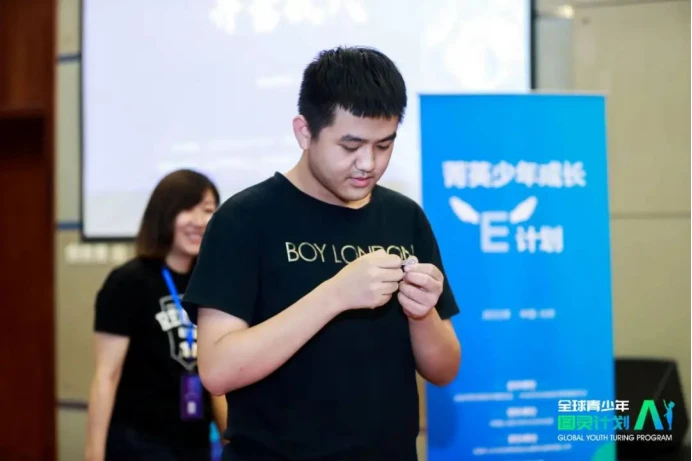 如何借助专业篮球教练提升个人声誉_1